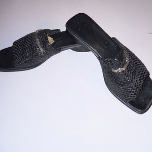 Unity Brighton Women's Woven Italian Leather Slide Sandals Black Size 7.5M
